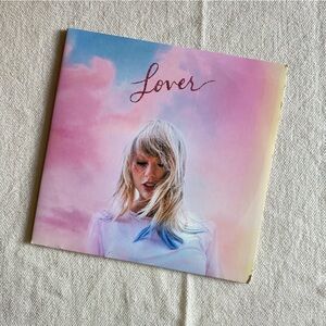 Taylor Swift 2-Pack Vinyl Set “Lover”